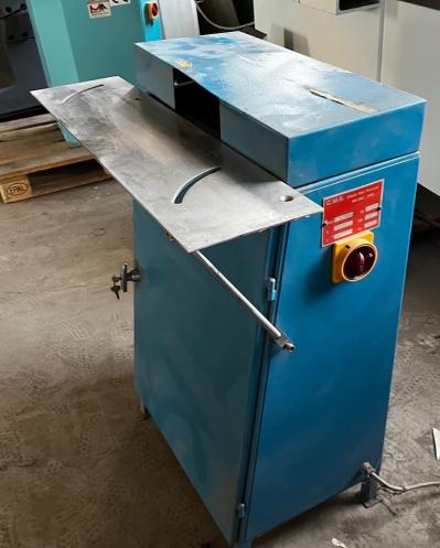 C.M.S. Szlifierka SEMIAUTOMATICA