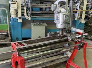 Ciesielska frezarka gornowrzecionowa FEZER