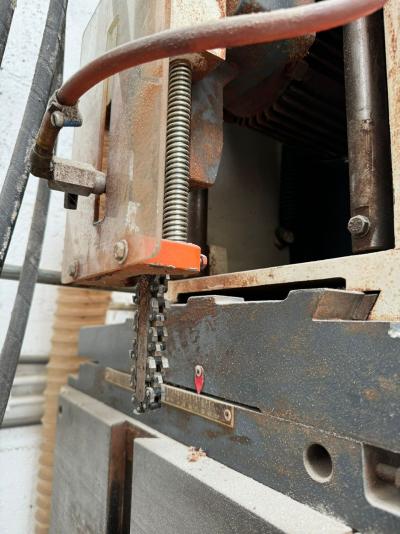 Dłutarka łańcuszkowa SCM