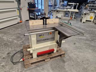 Frezarka dolnowrzecionowa JAROMA DF -1 ,POLSKA, NIEZAWODNA, frezarka z wózk