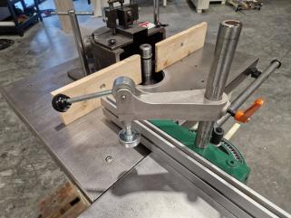 Frezarka dolnowrzecionowa JAROMA DF -1 ,POLSKA, NIEZAWODNA, frezarka z wózk