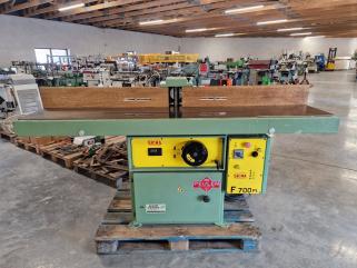 Frezarka dolnowrzecionowa SICMA, frezarka z długimi blatami