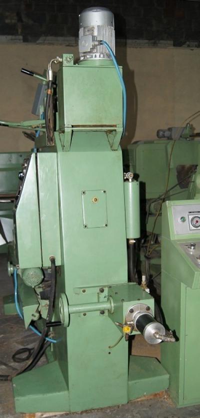 Frezarko kopiarka gornowrzecionowa COSMEC  TC-920 automat