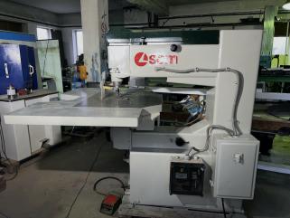 Frezarko kopiarka gornowrzecionowa SCM R9