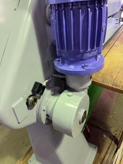 Gilotyna do formiru Ruckle