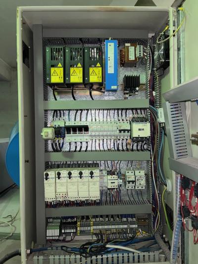 Kompletna szafa sterownicza