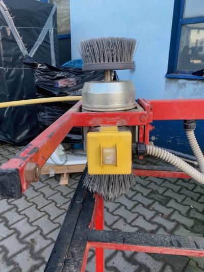 Maszyna szczotkująca do strukturyzacji VEGA 88