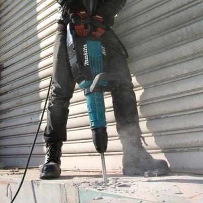 Młot udarowy HM1214C Makita