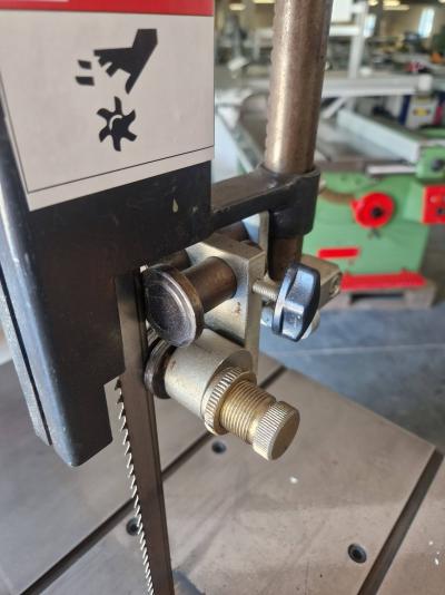 Piła taśmowa SOCOMEC SN560 Piła pionowa, banzega