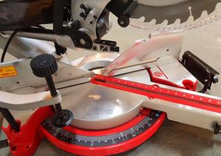 Piła ukośnica, pilarka NOWA