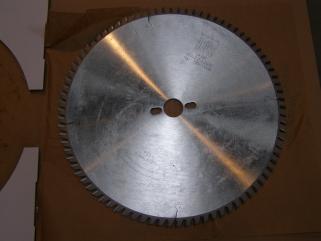 piły tarczowe do cięcia drewna poprzek włókien LEITZ