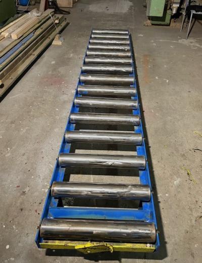 Podajnik rolkowy 3 m szer. 50 cm