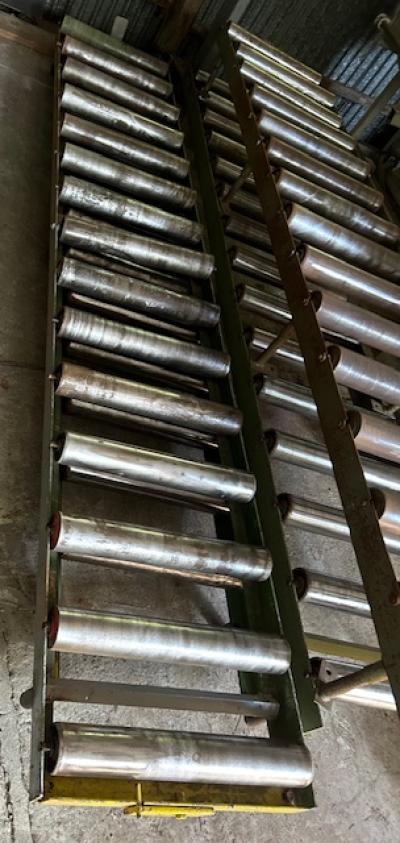 Podajniki rolkowe na m/b szerokość 50 cm