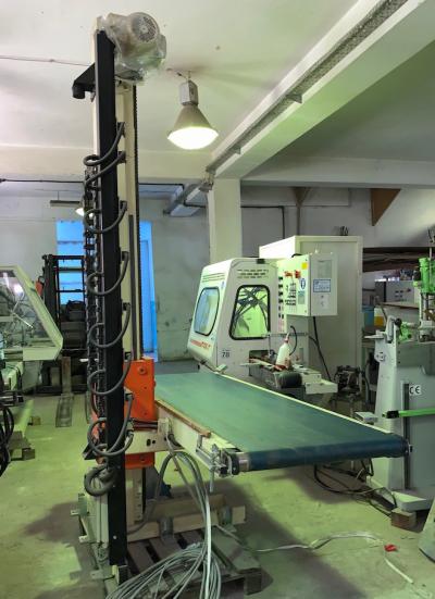 Podnośnik automatyczny z przesuwem poziomym   SPEHOMA 