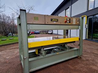 Prasa półkowa JOSS 250x110, Złote półki, grzana elektrycznie, 