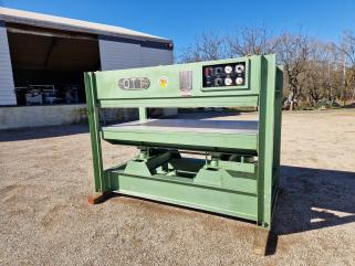 Prasa półkowa OTT 225x120, prasa do forniru, grzana elektrycznie