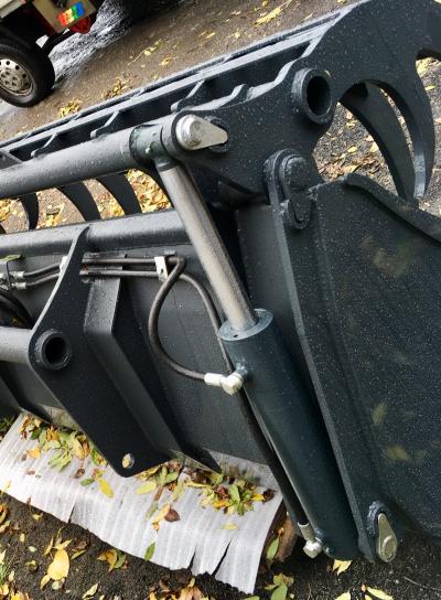 PRODUCENT - Szufla z krokodylem z zębami wypalanym