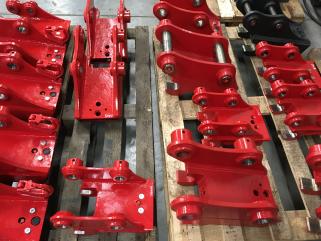 PRODUCENT - SZYBKOZŁĄCZA MECHANICZNE I HYDRAULICZNE