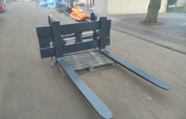 PRODUCENT - WIDŁY DO PALET JCB , CAT. CASE. TEREX. - OSPRZĘT