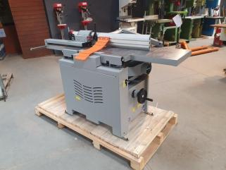 Strugarko-grubosciówka FS 41 N z wałem spiralnym