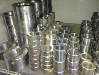 SWORZNIE I TULEJE- HARTOWANE, NAWĘGLANE, ZE SMAROWANIEM itp