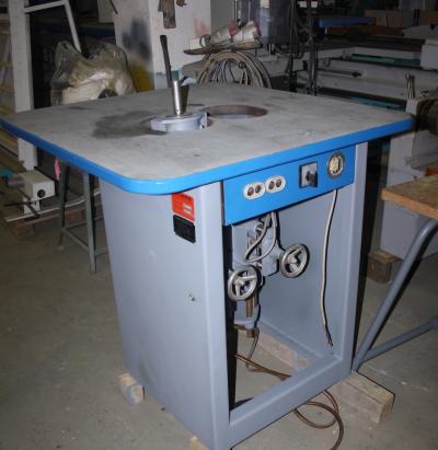 Szlifierka dwu wrzecionowa do profili, krzywizn UFFE LAURSEN