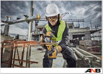 SZLIFIERKA KĄTOWA DeWALT 18V W KUFERKU DCG405NT