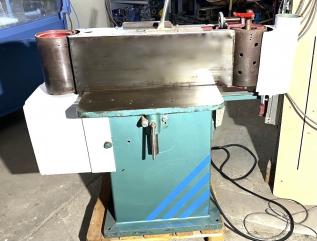 Szlifierka pionowa do kantów KED