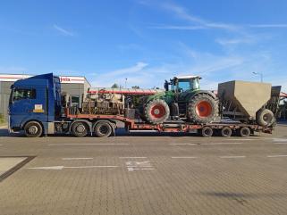 Transport ładowarki teleskopowej