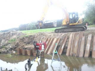 Wibromłot OVR 60S na koparkę